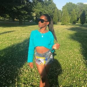 Meet your Posher, Shydera